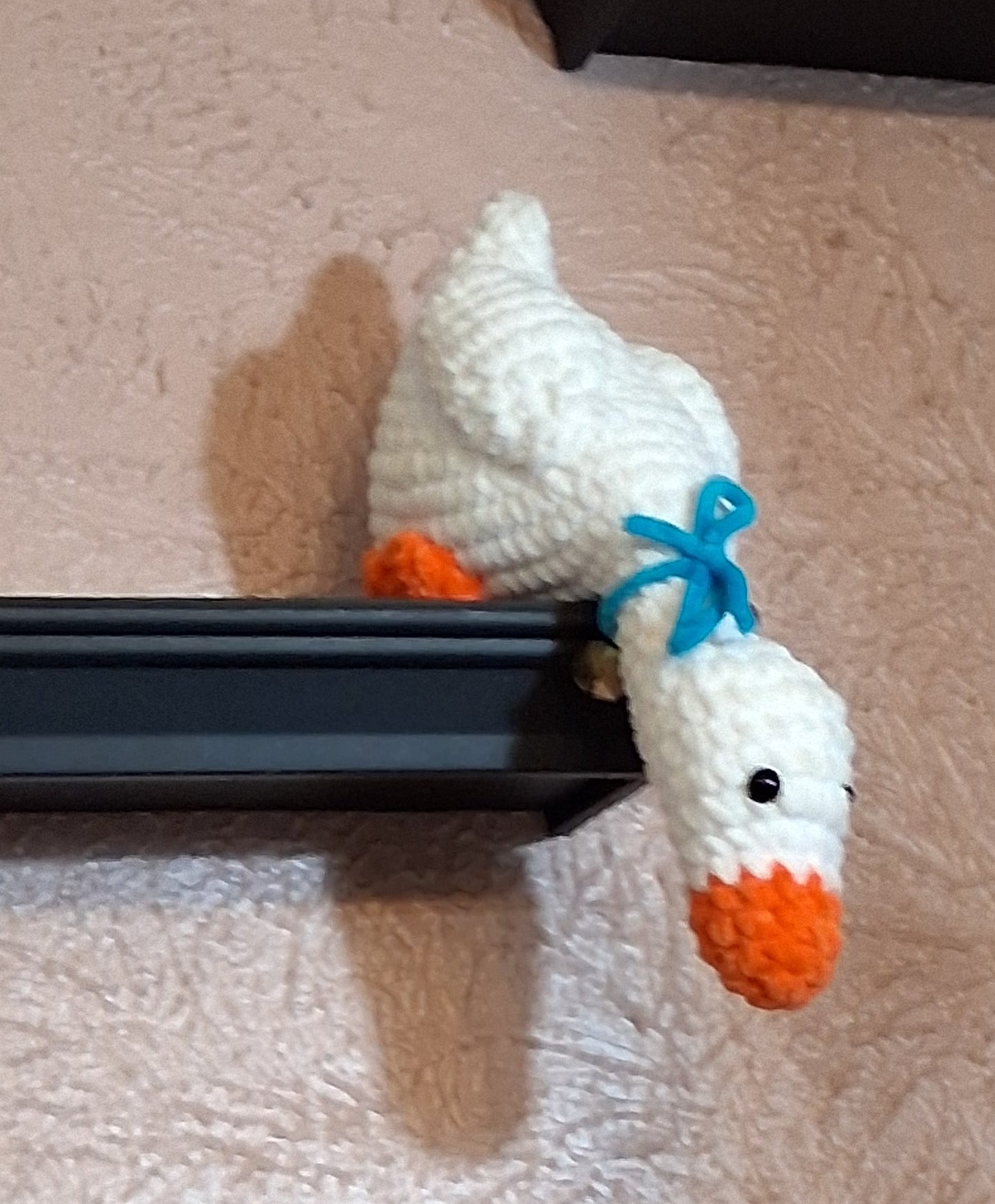 Shelf Goose